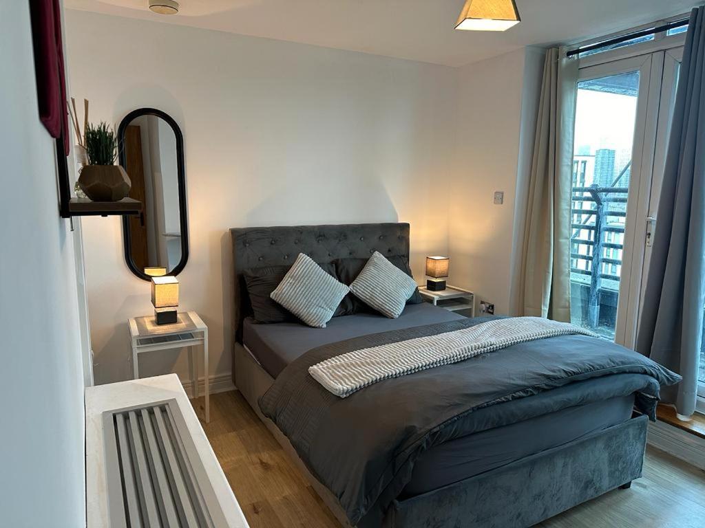 Apartament Cosy Views Londyn Zewnętrze zdjęcie