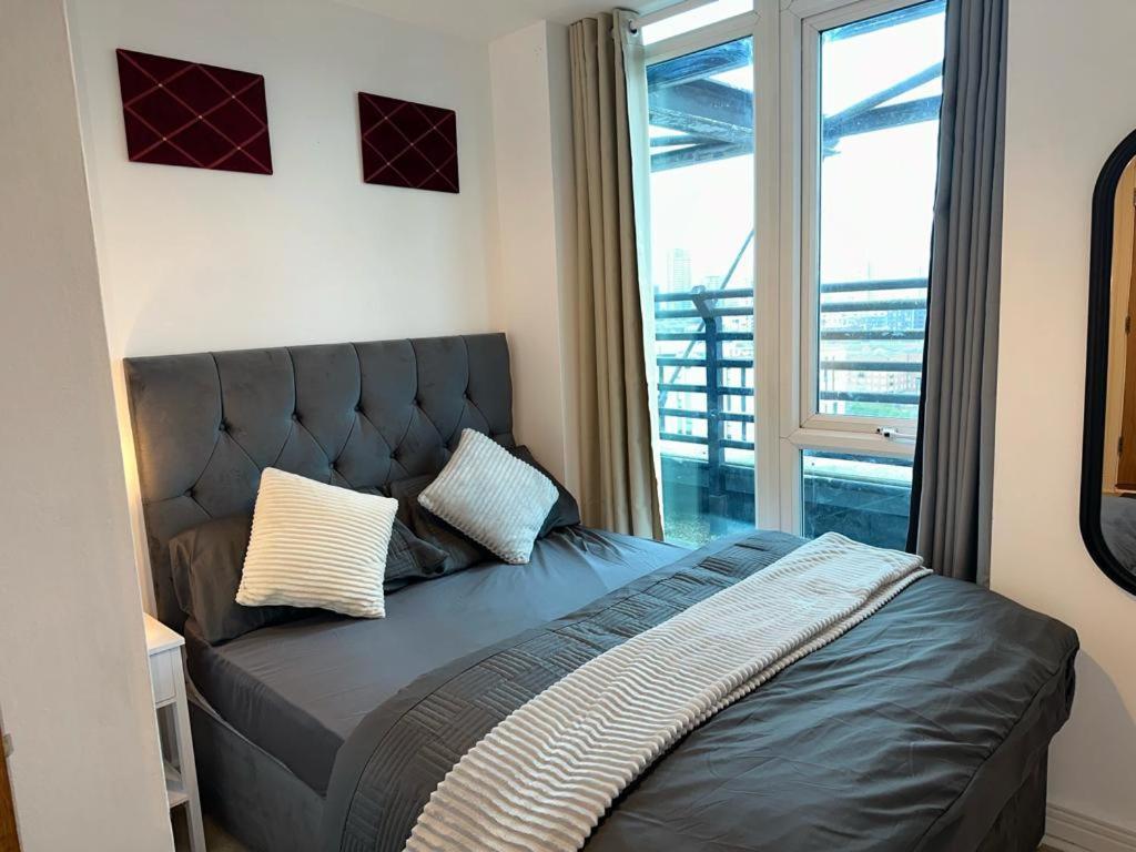 Apartament Cosy Views Londyn Zewnętrze zdjęcie