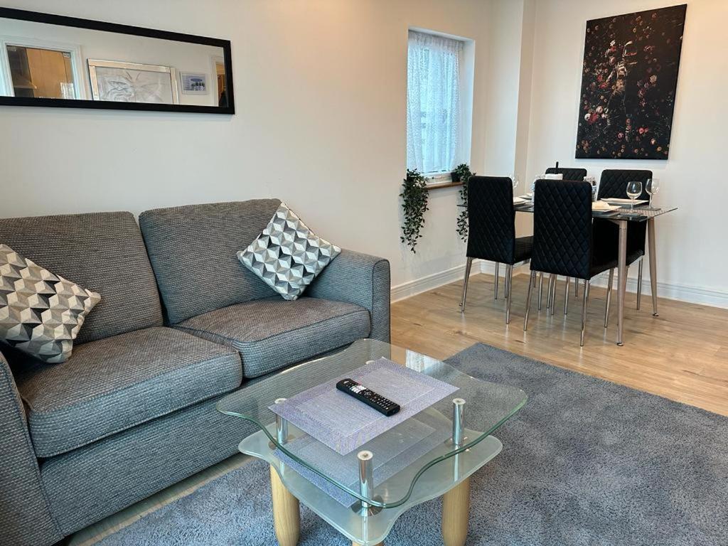 Apartament Cosy Views Londyn Zewnętrze zdjęcie